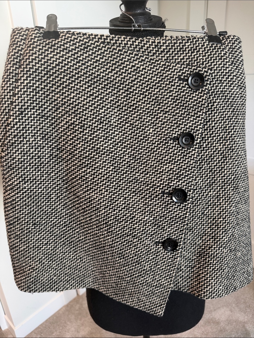 Karen Millen Black and White Houndstooth Mini Skirt with Button Detail
